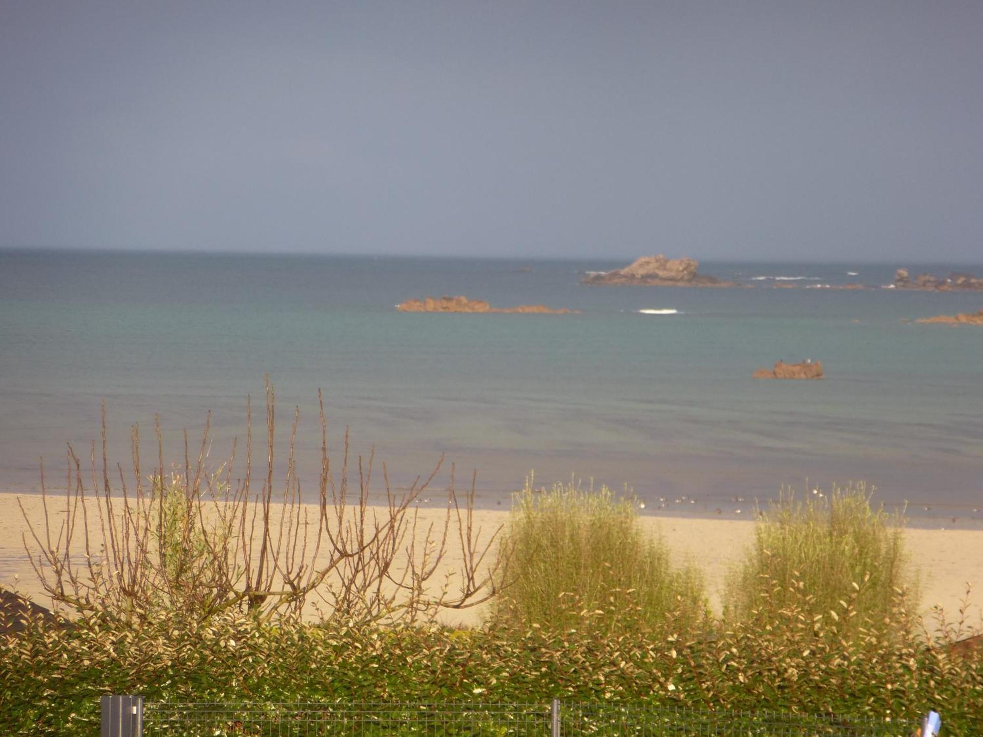 La Maison Bateau Au Bord De *